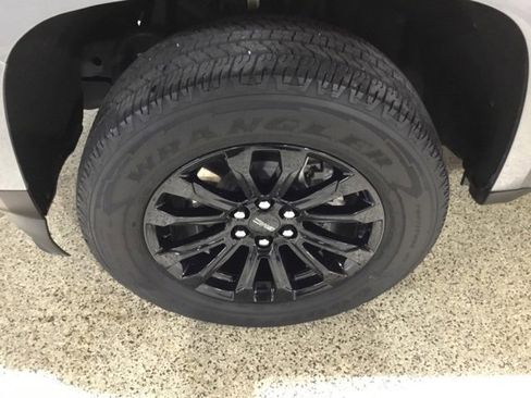 Used 2022 GMC Canyon Elevation w/ Trailering Package image 8