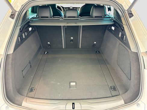 New 2025 Maserati Grecale Modena image 14