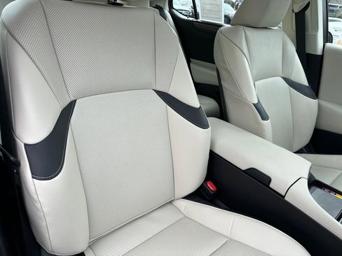 Used 2024 Lexus ES 350 w/ Premium Package image 37