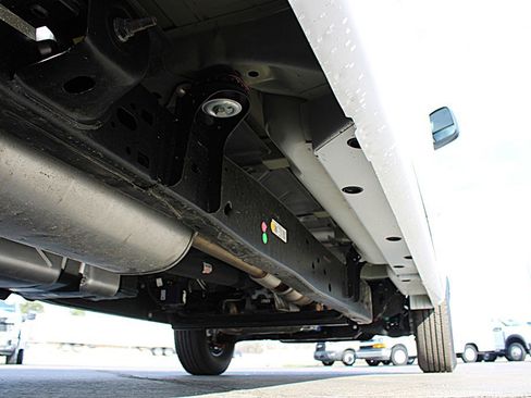 Used 2025 Chevrolet Express 2500 Extended w/ Communications Package image 38