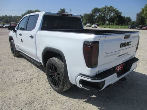 New 2026 GMC Sierra 1500 Denali w/ Denali Reserve Package AWD/4WD image 12