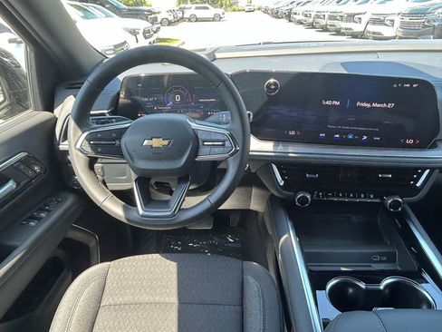 New 2026 Chevrolet Suburban LS w/ LS Custom Edition RWD image 16