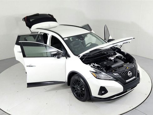 Certified 2024 Nissan Murano SV w/ SV Midnight Edition Package image 44