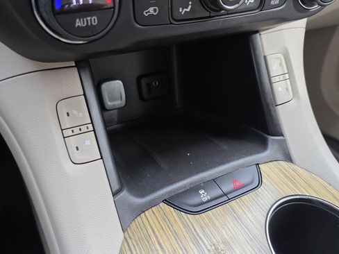 Used 2019 GMC Acadia Denali w/ Technology Package image 17