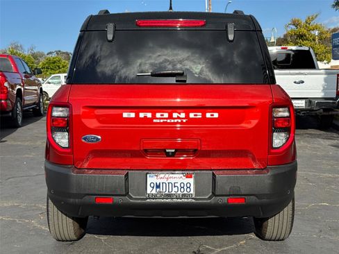 Used 2023 Ford Bronco Sport Outer Banks w/ Tech Package AWD/4WD image 12