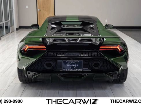 Used 2024 Lamborghini Huracan Tecnica RWD image 23