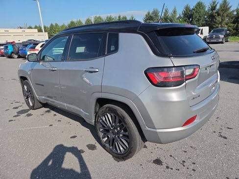 Certified 2022 Jeep Compass High Altitude AWD/4WD image 13