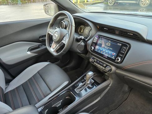 Used 2023 Nissan Kicks SR w/ SR Premium Package image 10