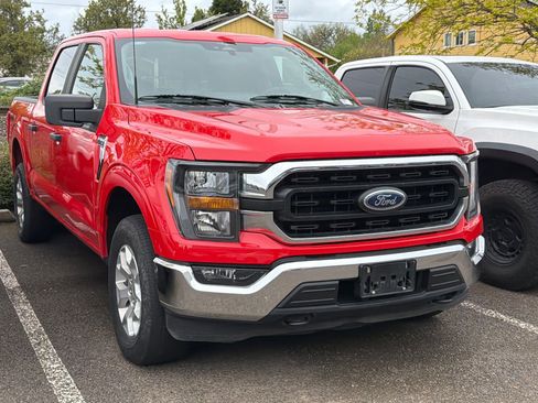 Used 2023 Ford F150 XLT AWD/4WD image 2