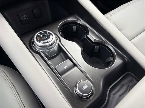 New 2026 Ford Explorer Active w/ Active Comfort Package image 30