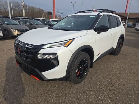 New 2026 Nissan Rogue SV w/ Rock Creek Premium Package AWD/4WD image 3