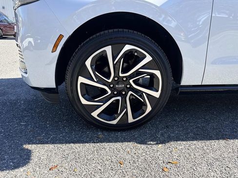 New 2026 Lincoln Navigator Black Label image 10