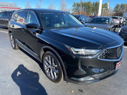 Used 2024 Acura MDX SH-AWD w/ Technology Package image 4