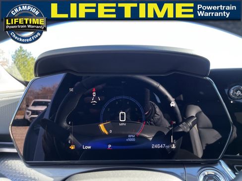 Used 2024 Chevrolet Trax ACTIV w/ Driver Confidence Package image 23