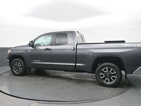 Used 2018 Toyota Tundra SR5 w/ TRD Off Road Package image 3