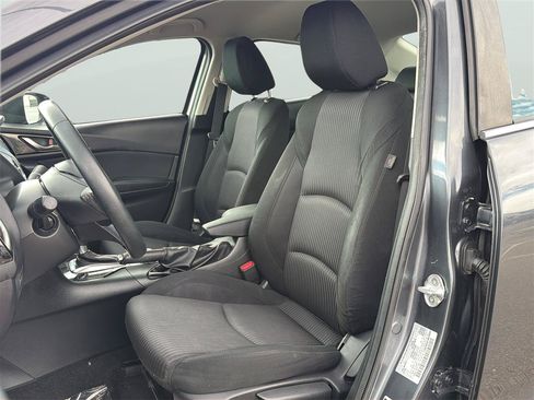 Used 2015 MAZDA MAZDA3 i Touring FWD image 12