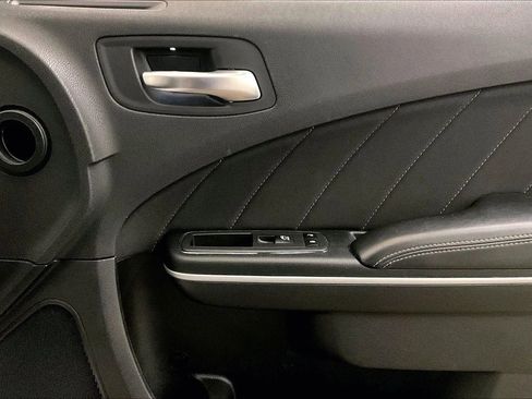 Used 2023 Dodge Charger SXT image 23