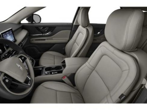 Used 2020 Lincoln Corsair FWD w/ Premium Package image 9