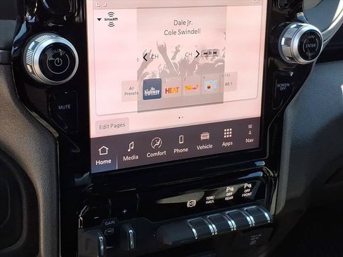 New 2025 RAM 2500 Tradesman AWD/4WD image 28