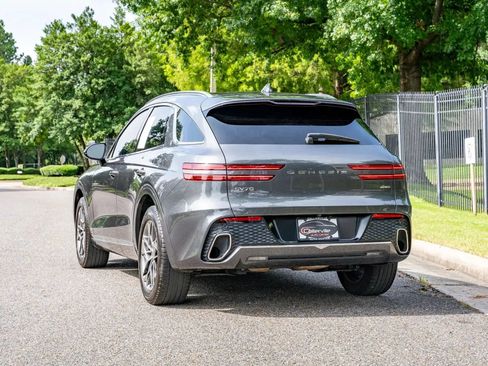Used 2023 Genesis GV70 2.5T w/ Select Package AWD/4WD image 7