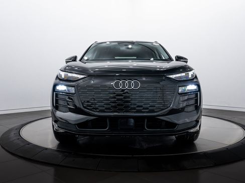 New 2025 Audi Q6 e-tron Premium Plus image 23