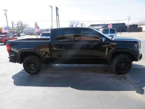 Used 2023 GMC Sierra 1500 AT4X image 4