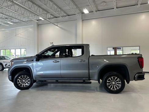 Used 2019 GMC Sierra 1500 AT4 w/ Off Road Performance Package AWD/4WD image 9