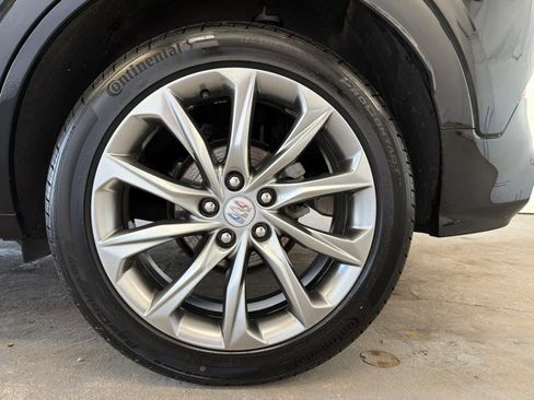 Used 2024 Buick Encore GX Avenir w/ Avenir Convenience Package FWD image 11