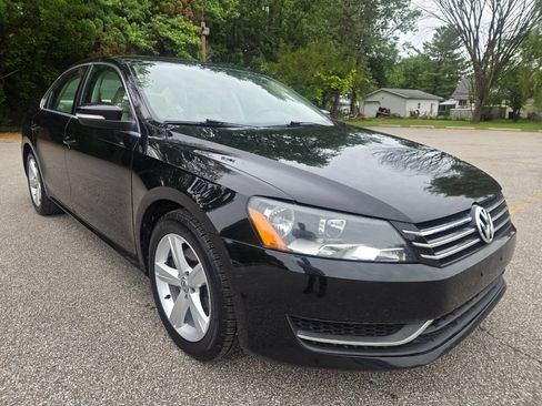 Used 2013 Volkswagen Passat 2.5 SE FWD image 13