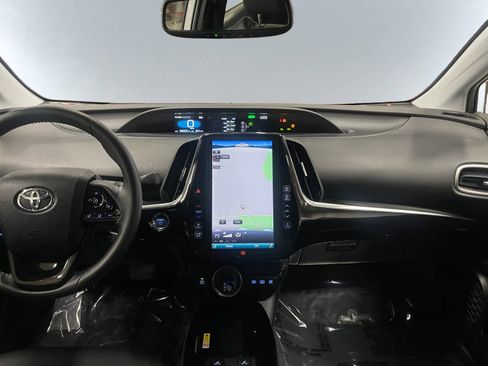 Used 2022 Toyota Prius Prime Limited FWD image 17