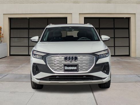 Used 2022 Audi Q4 e-tron Premium Plus w/ Premium Plus AWD/4WD image 6