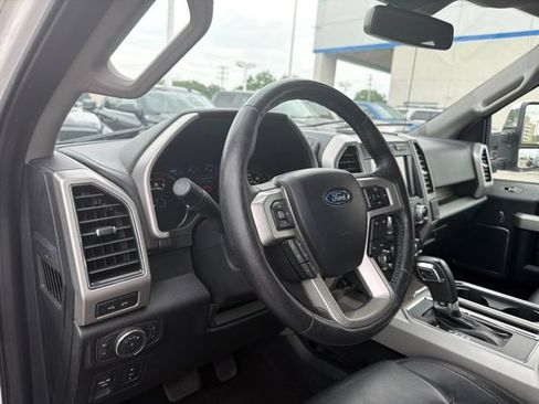 Used 2020 Ford F150 Lariat w/ Equipment Group 502A Luxury AWD/4WD image 14