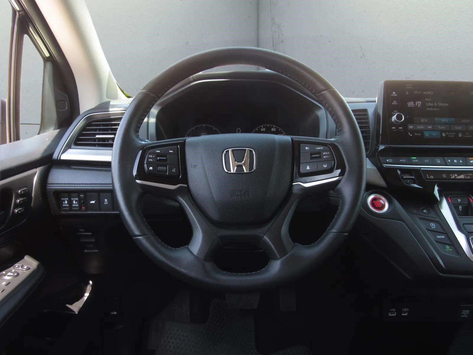 Certified 2025 Honda Odyssey EX-L image 25