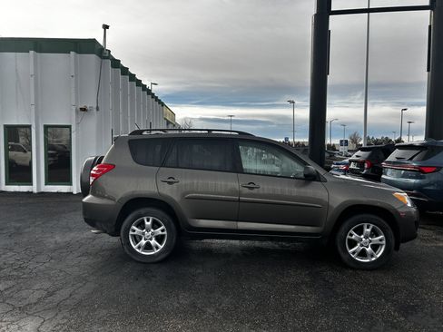 Used 2011 Toyota RAV4 4WD image 6