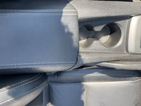 Used 2011 Chevrolet Camaro SS RWD image 16