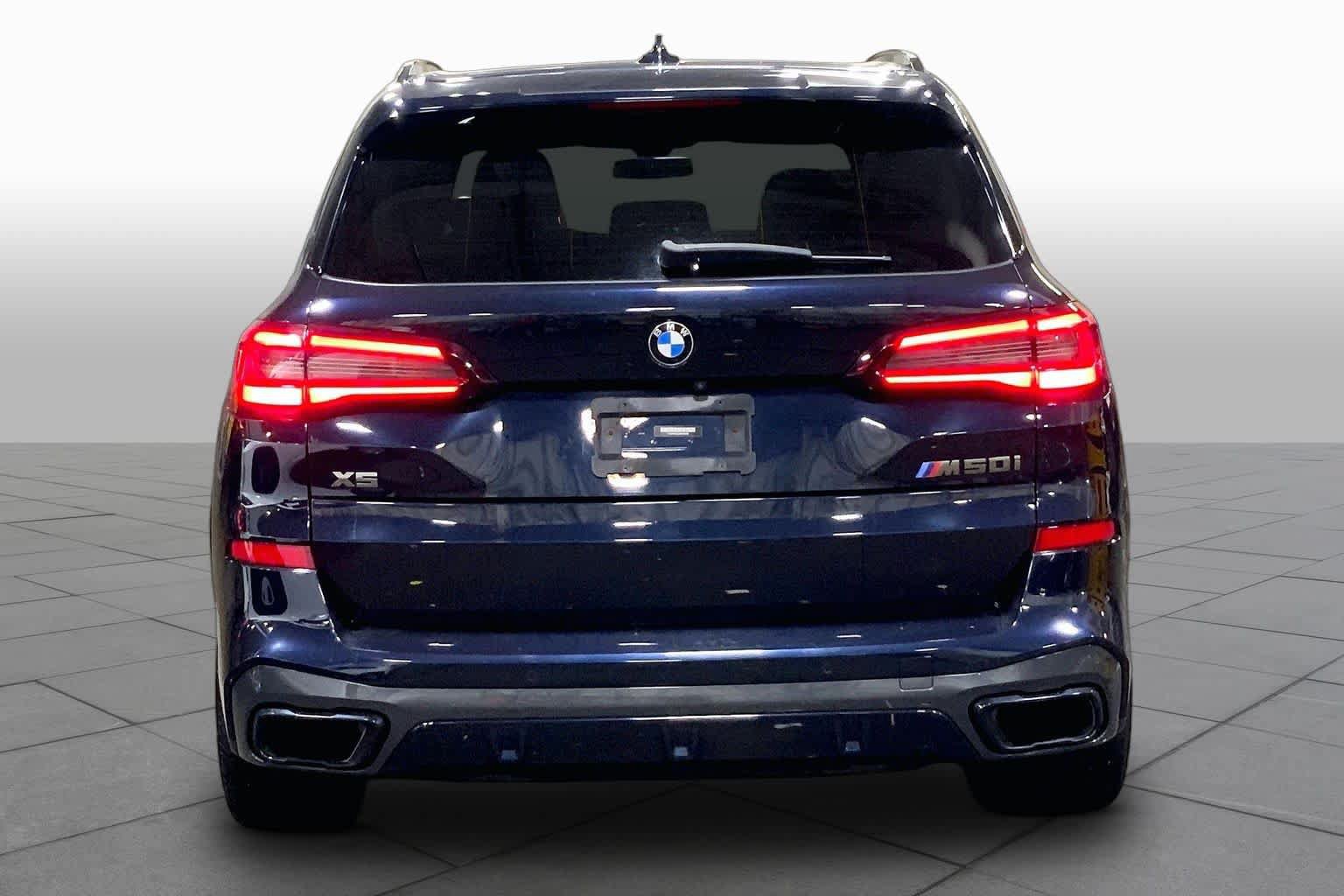 Used 2022 BMW X5 M50i w/ Executive Package AWD/4WD image 5