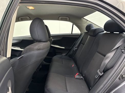 Used 2012 Toyota Corolla S image 22