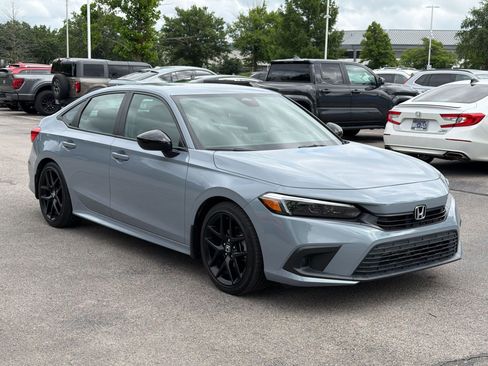Used 2024 Honda Civic Sport image 7
