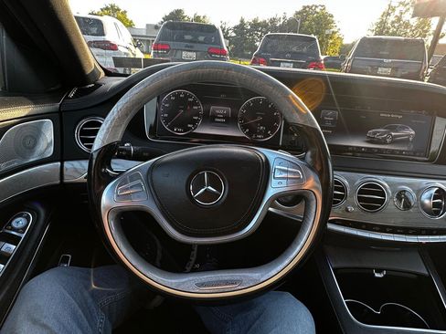 Used 2015 Mercedes-Benz S 550 4MATIC Sedan image 12