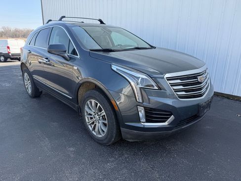 Used 2019 Cadillac XT5 Luxury image 3