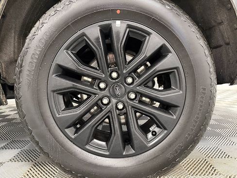 Used 2024 Ford Expedition Max XLT image 37