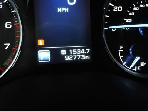 Used 2022 Subaru Ascent Touring image 32