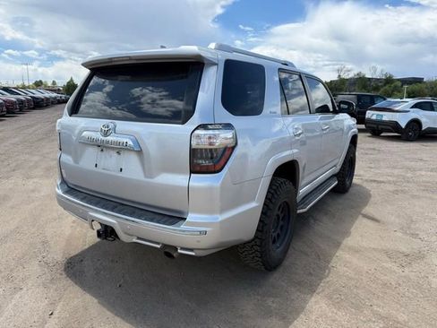 Used 2017 Toyota 4Runner Limited AWD/4WD image 5