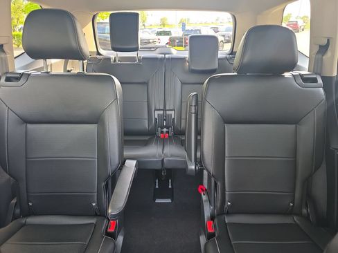 Used 2021 Volkswagen Atlas SE w/ Panoramic Sunroof Package AWD/4WD image 37