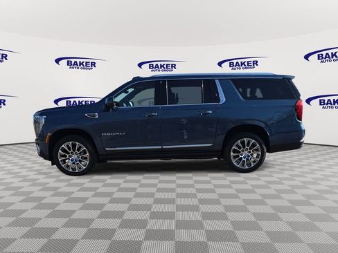 New 2026 GMC Yukon XL Denali w/ Denali Reserve Package AWD/4WD image 8