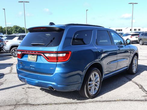 Used 2025 Dodge Durango GT AWD/4WD image 4