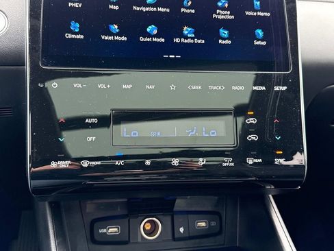 Used 2024 Hyundai Tucson Limited AWD/4WD image 6