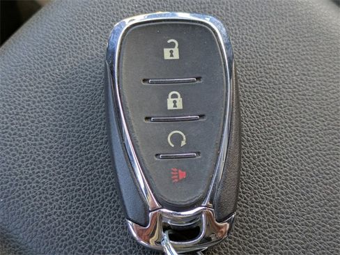 Used 2021 Chevrolet TrailBlazer ACTIV w/ Technology Package image 27