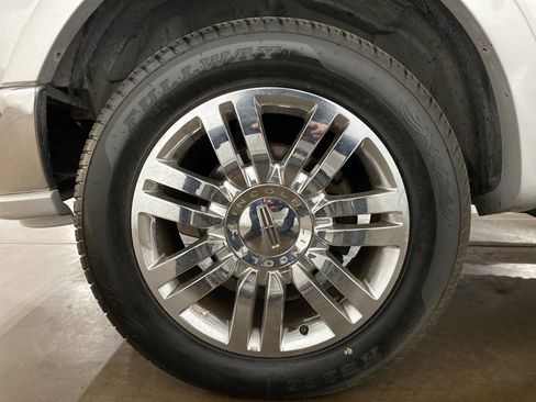 Used 2008 Lincoln Mark LT 4x4 image 20