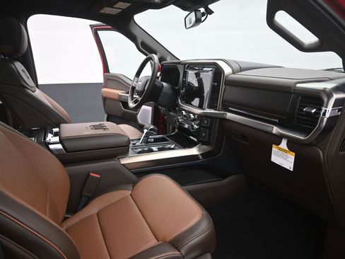 New 2025 Ford F150 King Ranch w/ FX4 Off-Road Package image 24